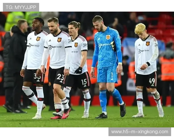 利物浦战术改革提上日程,教练团队商讨